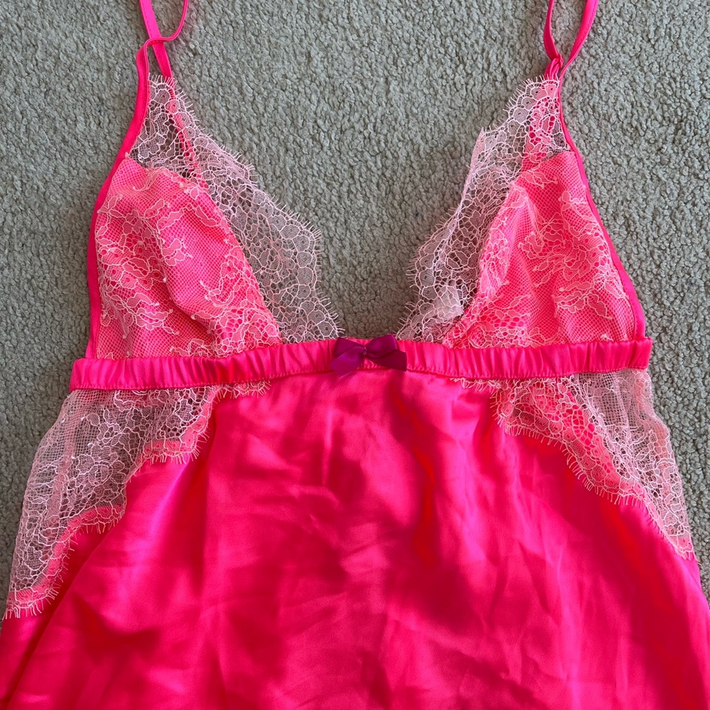 NEW (NWOT) Victorias Secret Adorable Lingerie Cami Set